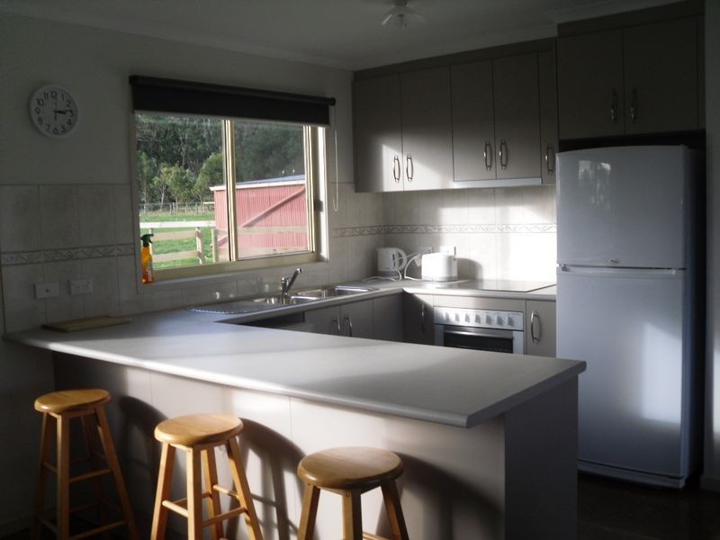 735 Lynnes Road, Wattle Bank VIC 3995