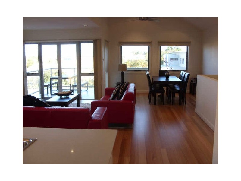 Unit 2/29-31 High Street, Inverloch VIC 3996