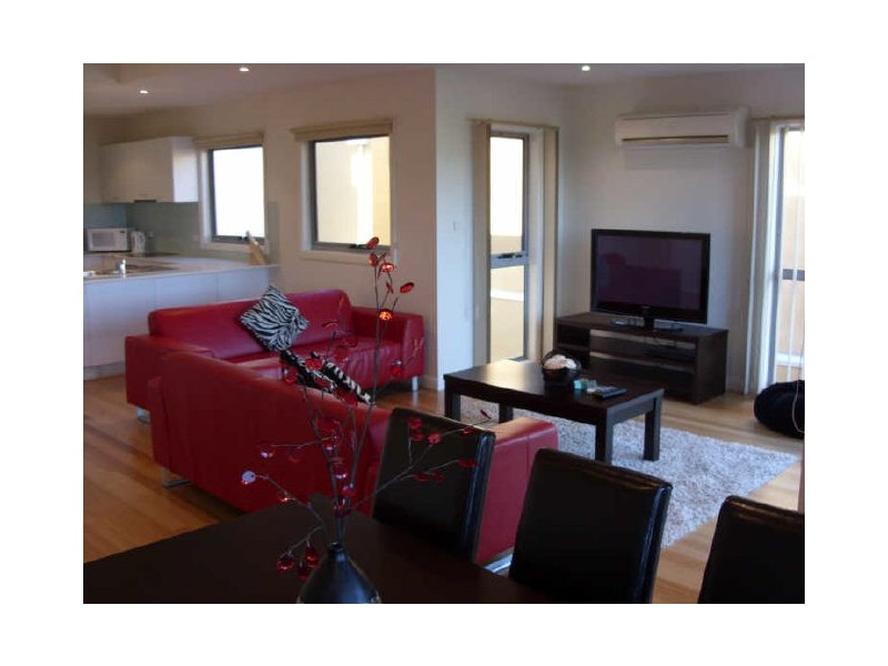 Unit 2/29-31 High Street, Inverloch VIC 3996