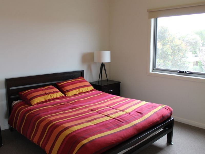 5B Pier Rd, Inverloch VIC 3996