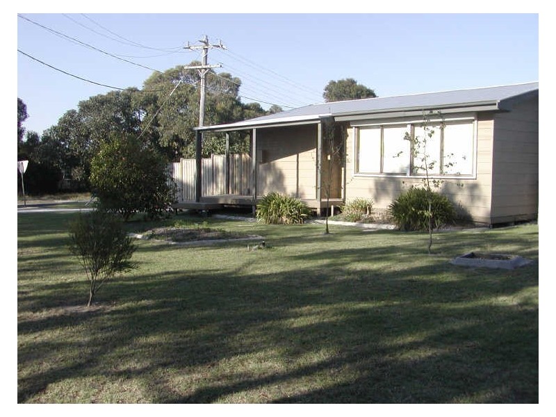 76 Williams Street, Inverloch VIC 3996