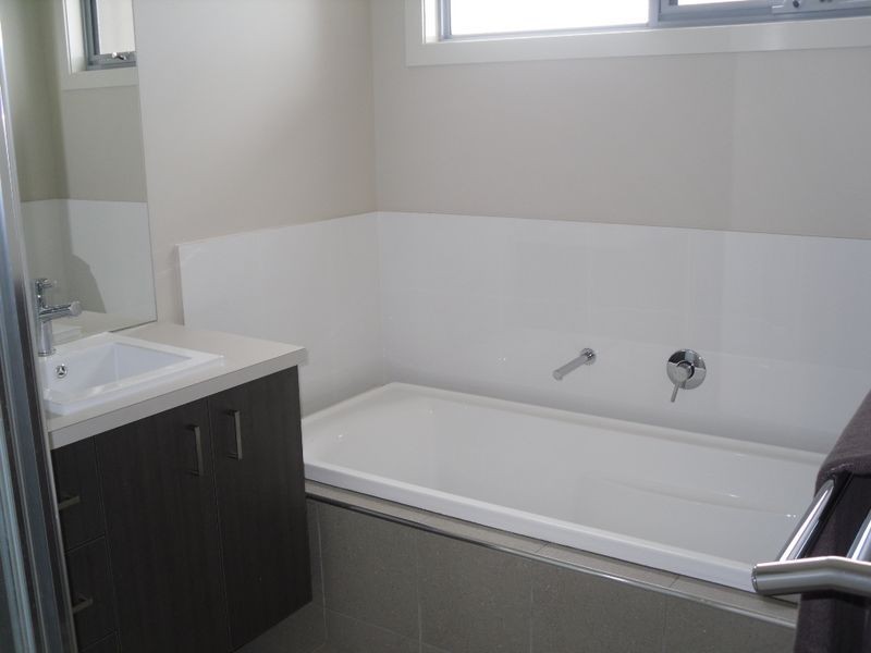 2/9 Blue Water Circle, Cape Paterson VIC 3995