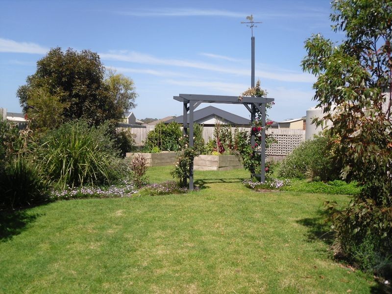 19 Stanley Court, Inverloch VIC 3996