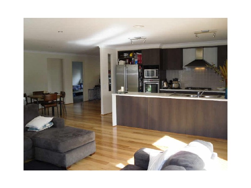 14 Outrigger Drive, Inverloch VIC 3996