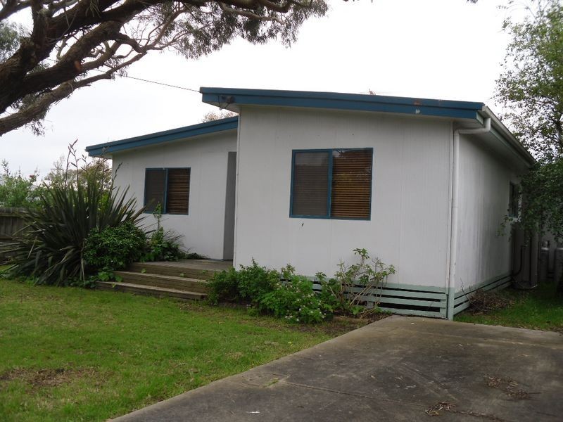 94 Anglers Road, Cape Paterson VIC 3995