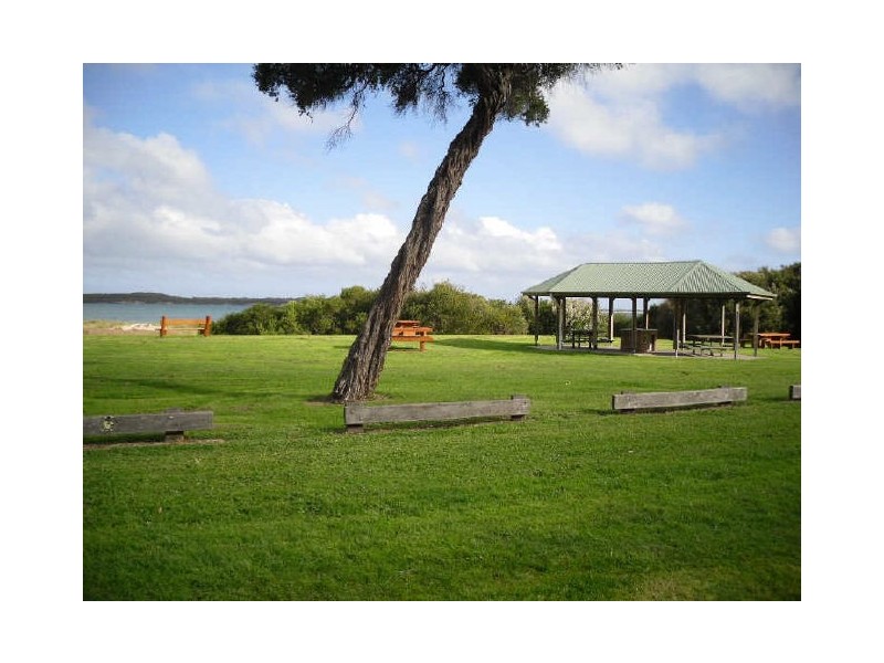 45 The Esplanade, Inverloch VIC 3996