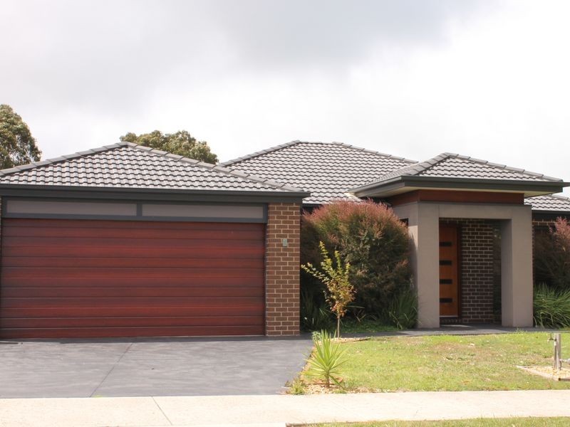 7 Hobson Place, Inverloch VIC 3996