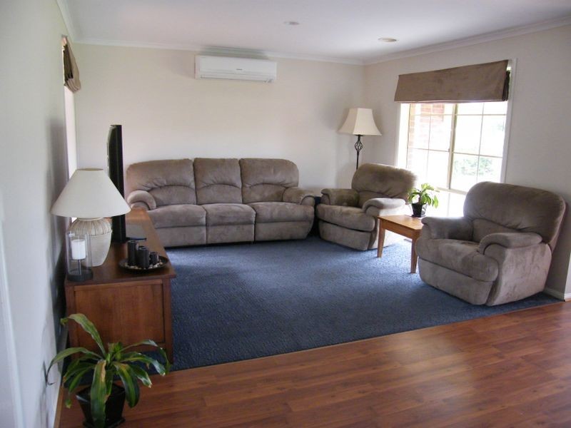 72 Toorak Road, Inverloch VIC 3996