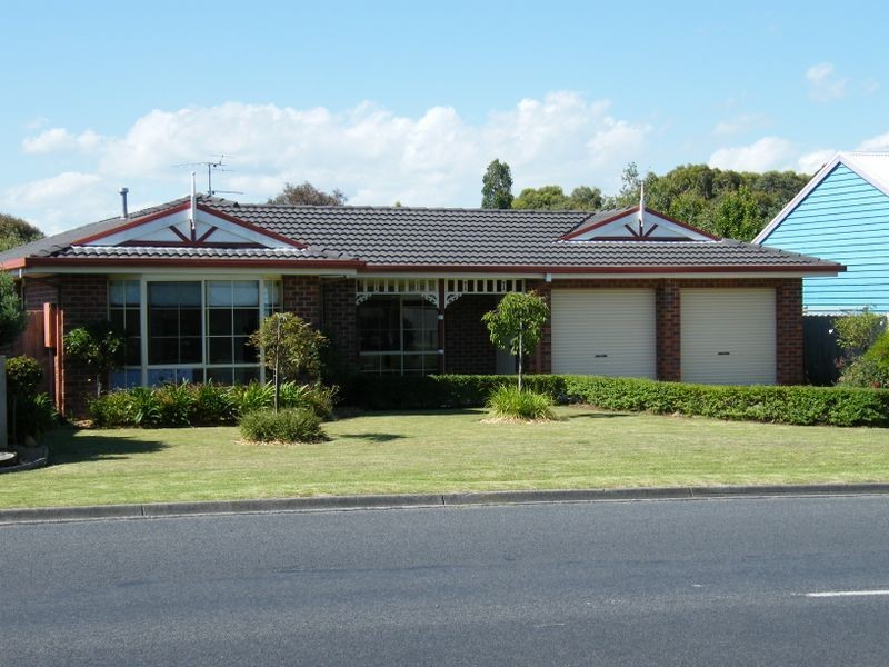 72 Toorak Road, Inverloch VIC 3996