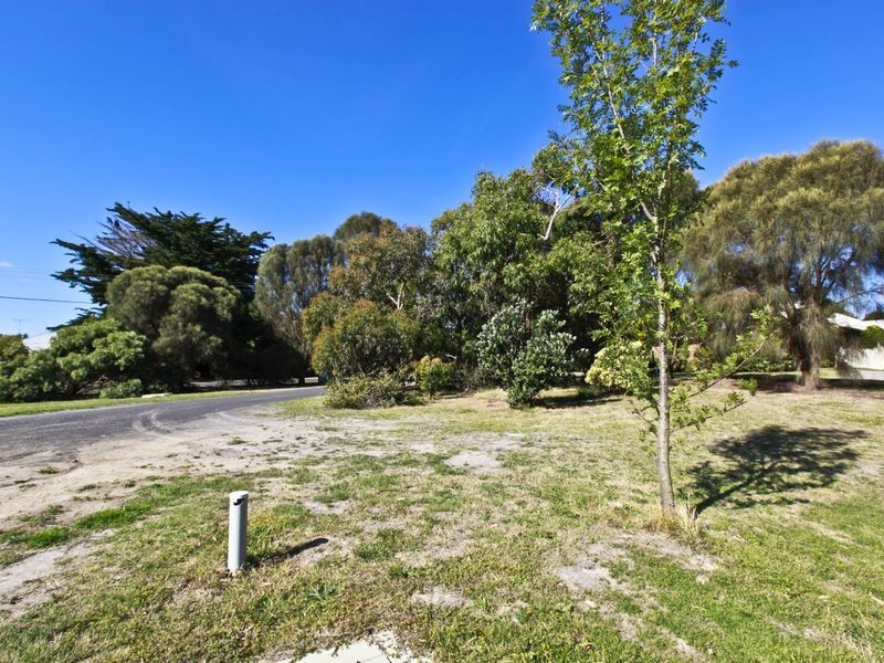 4/14-16 Venus Street, Inverloch VIC 3996