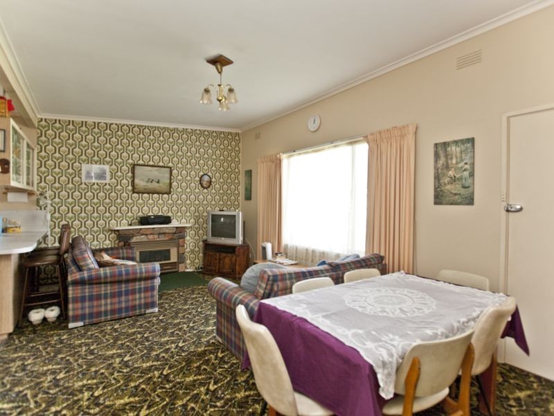 23 Hopetoun Street, Inverloch VIC 3996