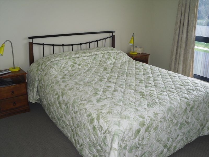 28 Beachcomber Drive, Inverloch VIC 3996