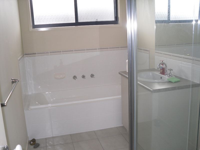 28 Beachcomber Drive, Inverloch VIC 3996