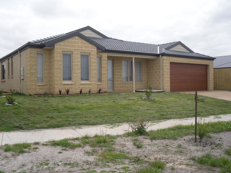 4 Plover Way, Inverloch VIC 3996