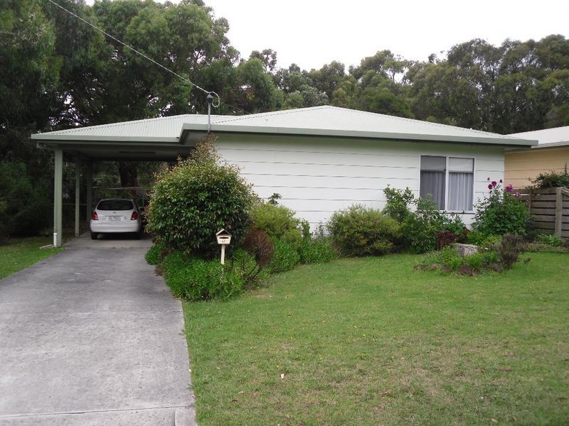 62 Pier Rd, Inverloch VIC 3996