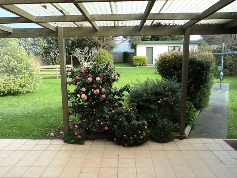 27 Ivor Street, Wonthaggi VIC 3995