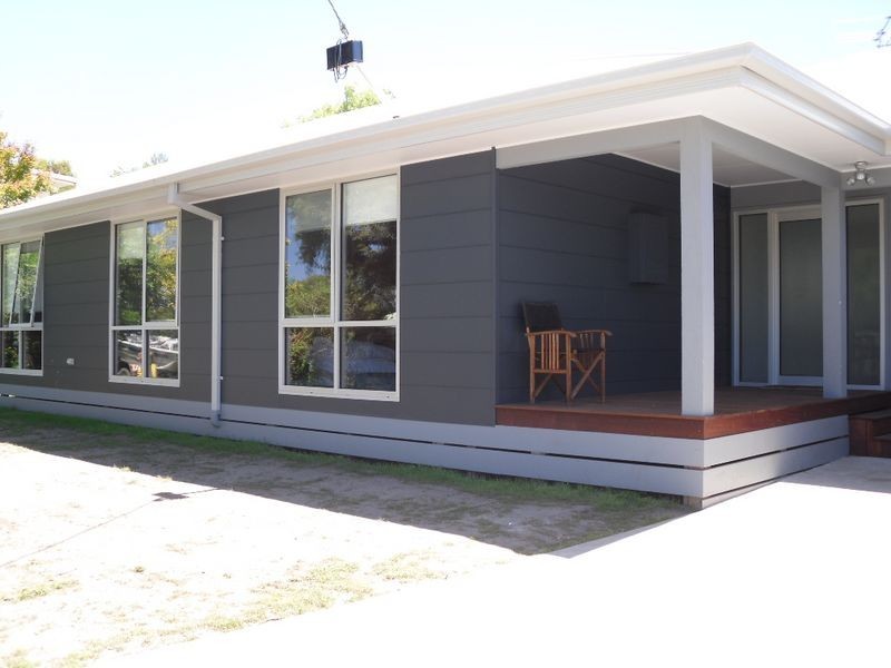 25 Darling Avenue, Inverloch VIC 3996
