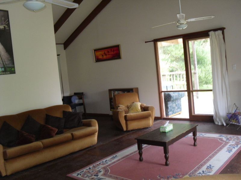 13 Fair Fax Court, Inverloch VIC 3996