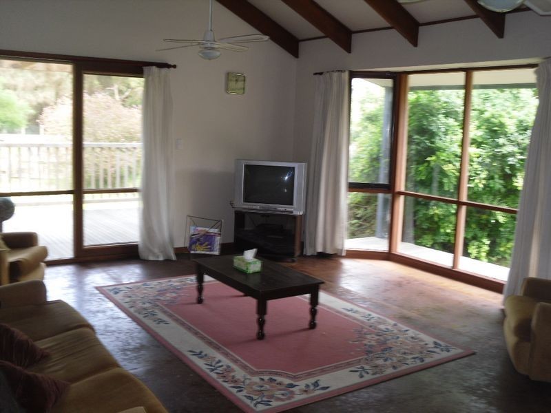 13 Fair Fax Court, Inverloch VIC 3996