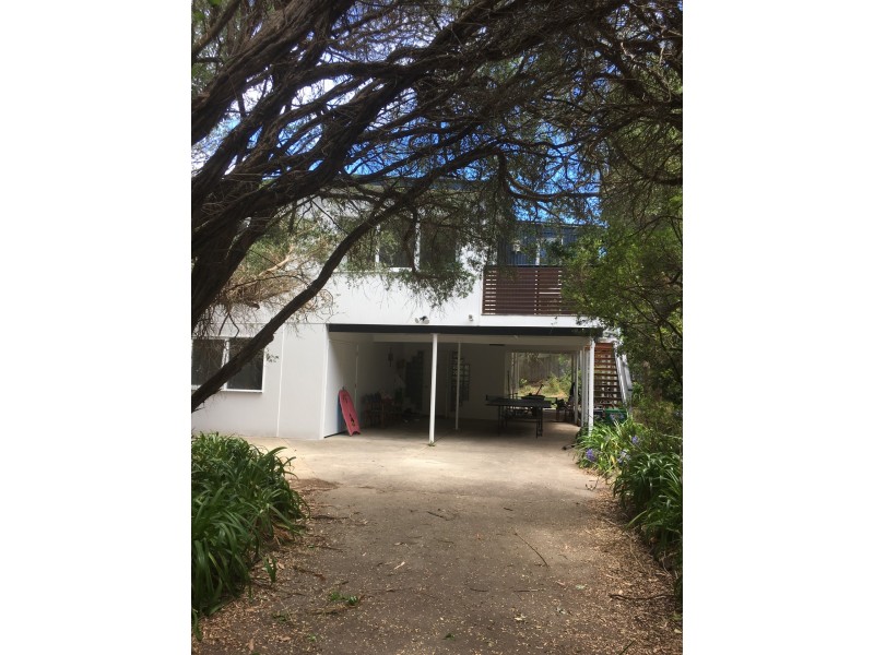 90 Surf Parade, Inverloch VIC 3996