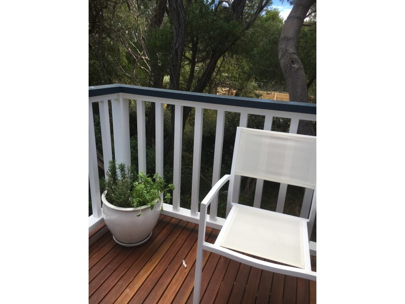 90 Surf Parade, Inverloch VIC 3996