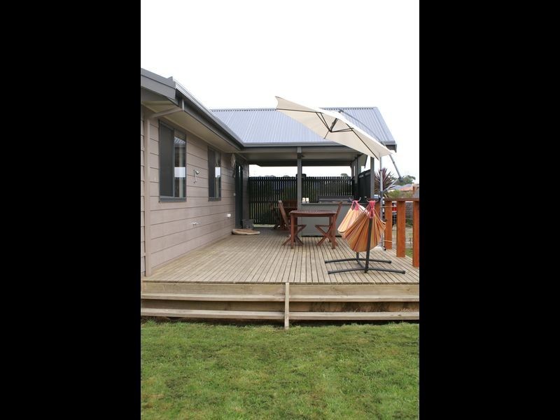 25 Outrigger Drive, Inverloch VIC 3996