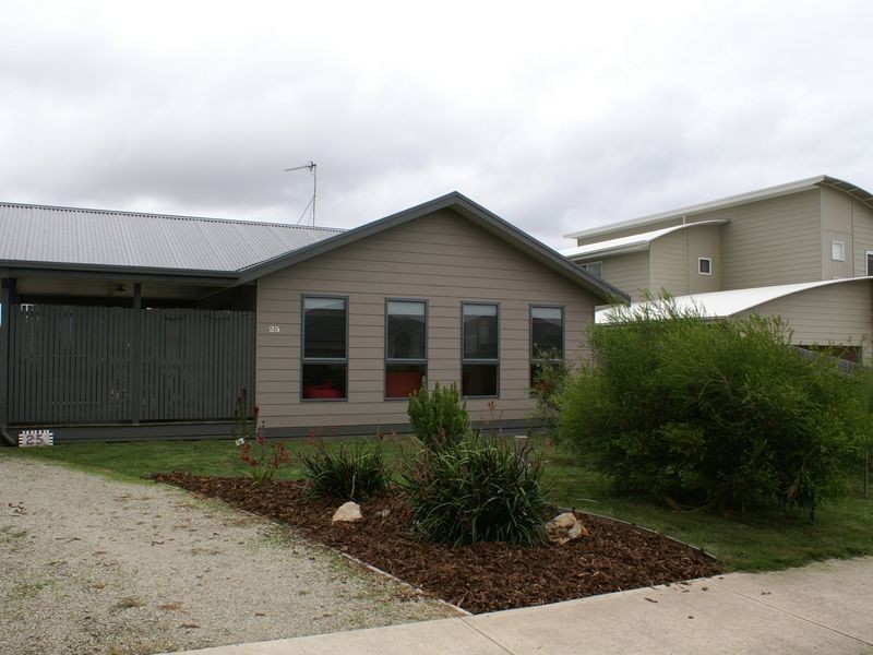 25 Outrigger Drive, Inverloch VIC 3996