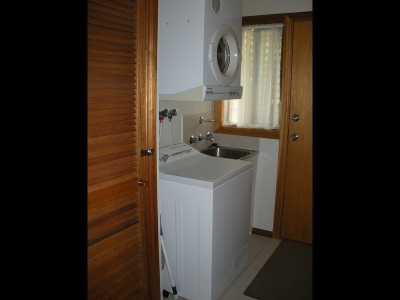 59 Toorak Rd, Inverloch VIC 3996