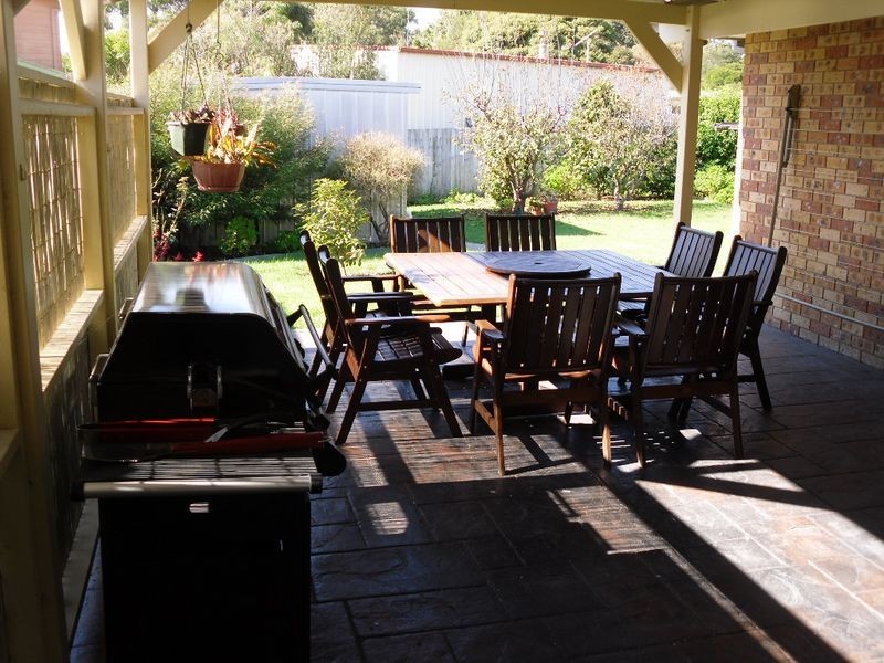 52 Sandymount Avenue, Inverloch VIC 3996
