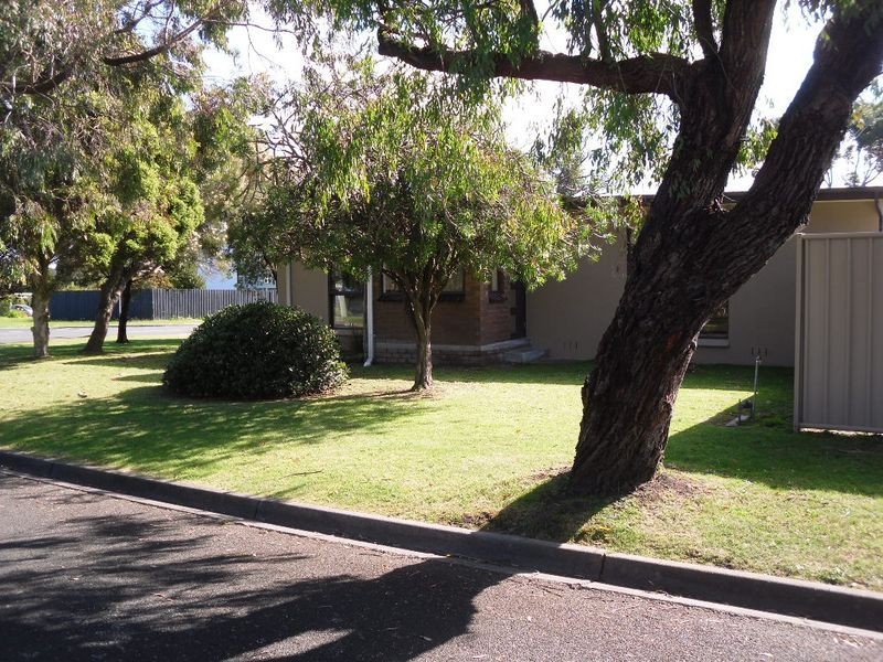 40 Sandymount Avenue, Inverloch VIC 3996
