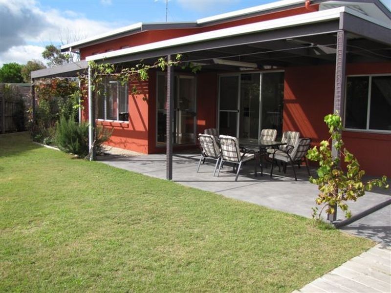 6 Mcgregor Court, Inverloch VIC 3996