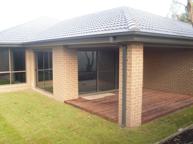 16 Correa Place, Inverloch VIC 3996