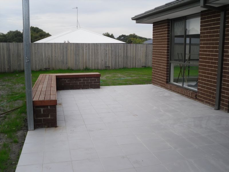 26 Surrey Place, Inverloch VIC 3996