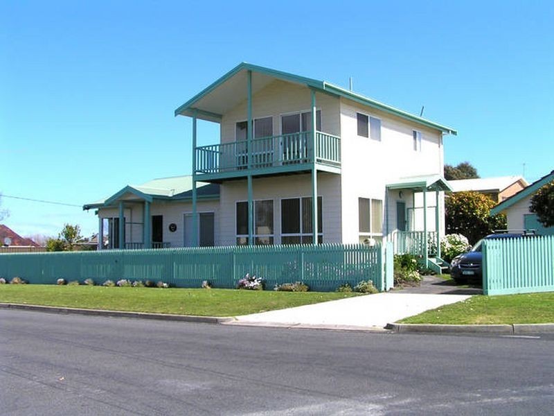 23E Pier Rd, Inverloch VIC 3996