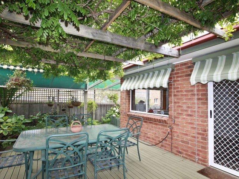 16B Sandymount Ave, Inverloch VIC 3996