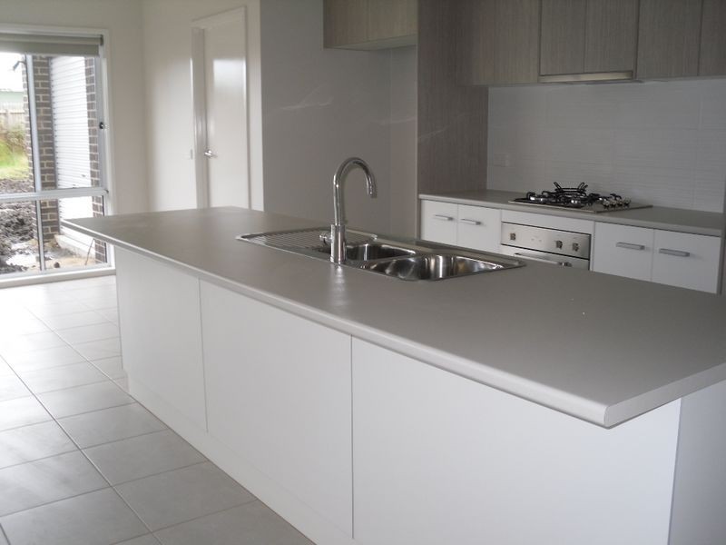 6 Goodenia Place, Inverloch VIC 3996