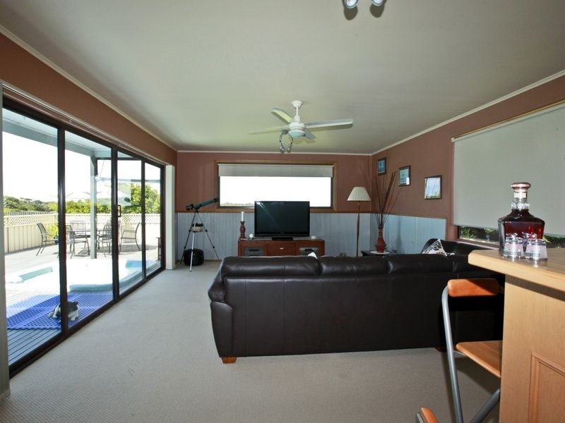 60 Wallis Road, Inverloch VIC 3996