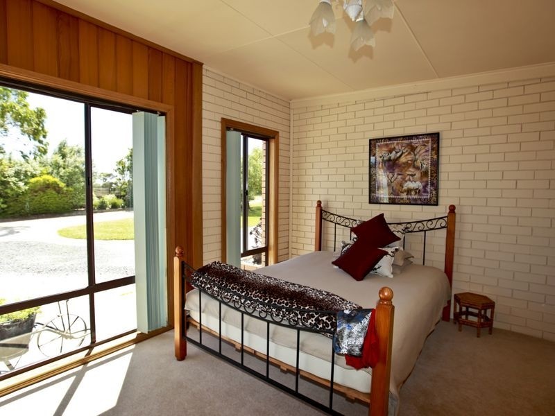 60 Wallis Road, Inverloch VIC 3996