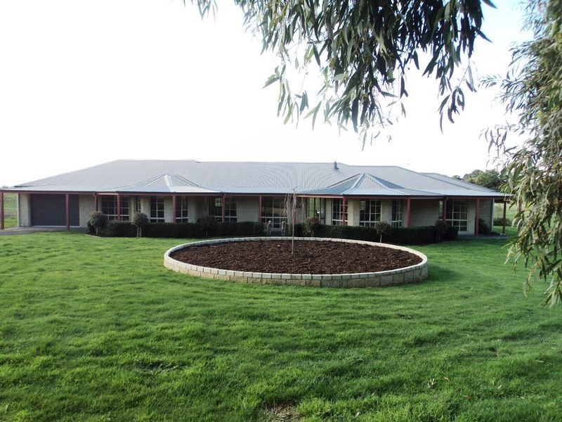 25 Moores Rd, Wonthaggi VIC 3995