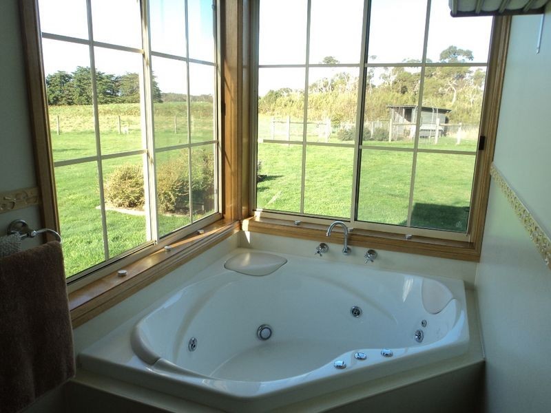 25 Moores Rd, Wonthaggi VIC 3995