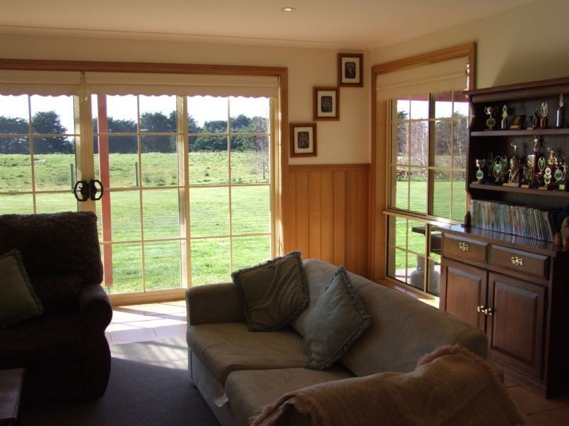 25 Moores Rd, Wonthaggi VIC 3995