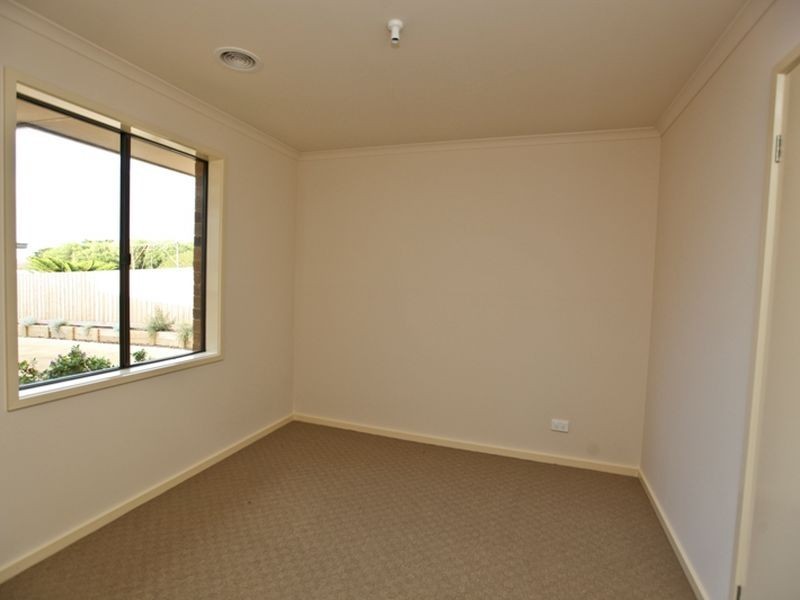 2/7 Fahey Street, Wonthaggi VIC 3995