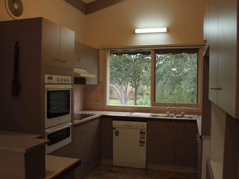 14 Meanderri Drive, Inverloch VIC 3996