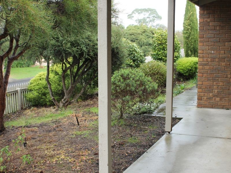 14 Meanderri Drive, Inverloch VIC 3996