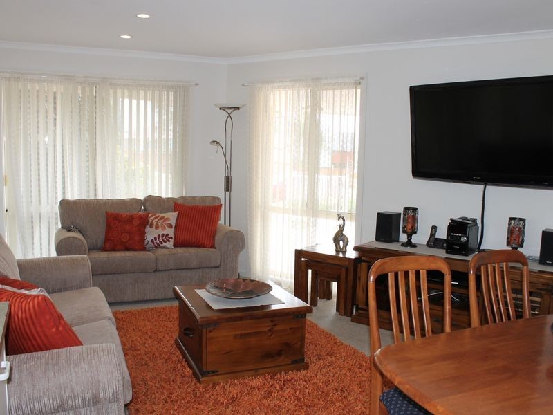 1B/37 A’Beckett Street, Inverloch VIC 3996