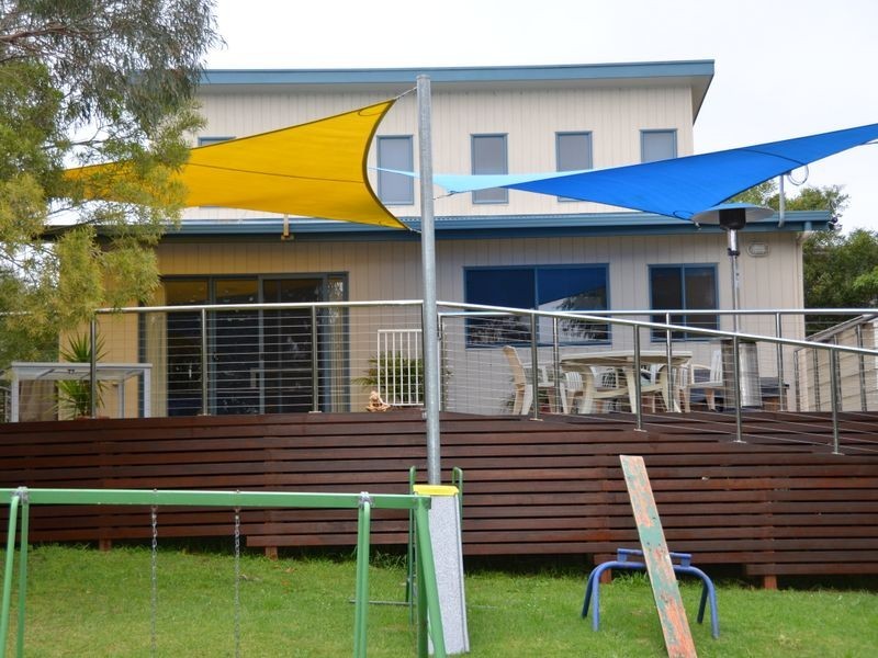 64 Lohr Avenue, Inverloch VIC 3996
