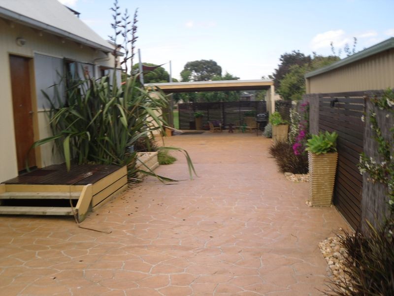 101 Toorak Road, Inverloch VIC 3996