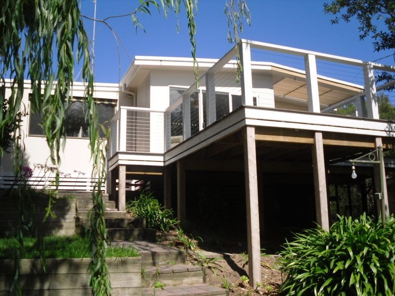 58 Lohr Avenue, Inverloch VIC 3996