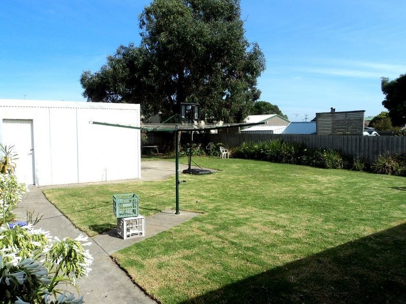 5 Wallace Street, Wonthaggi VIC 3995