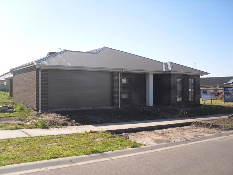 5 Artisan Way, Inverloch VIC 3996